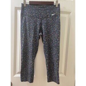 Nike Legend 2.0 Tight Fit Training Cropped Leggings Womens XS Black Print